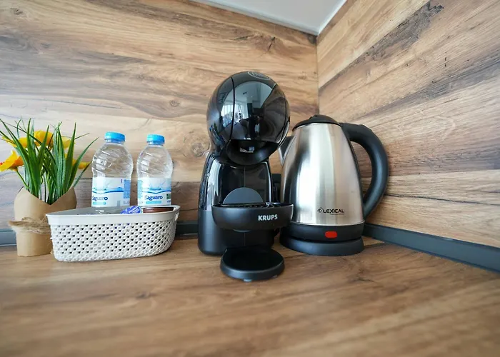 Sunny 2-bedroom With Sea View *