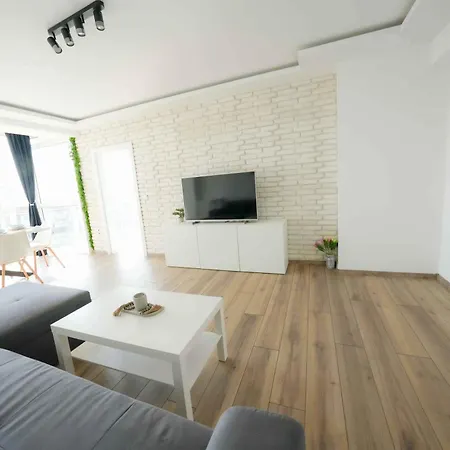 Sunny 2-bedroom With Sea View Apartment Varna