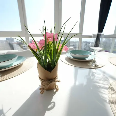 Apartment Sunny 2-bedroom With Sea View Varna