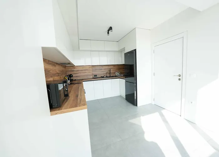 Lägenhet Sunny 2-bedroom With Sea View Varna