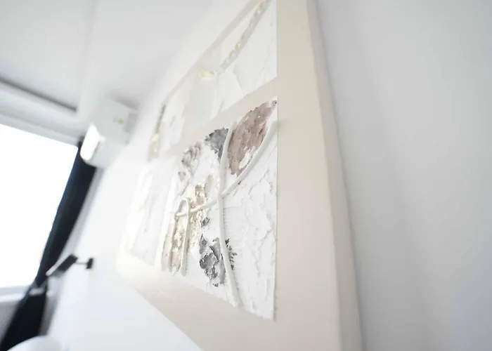 Sunny 2-bedroom With Sea View Varna